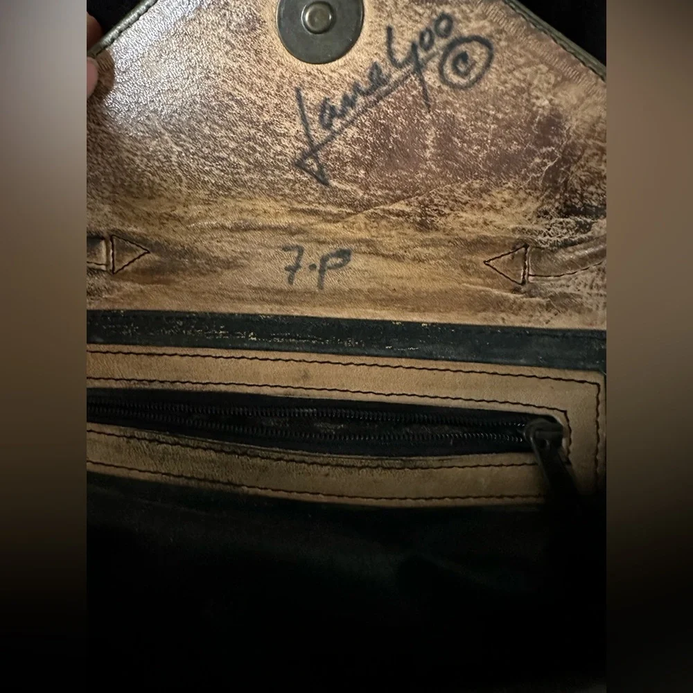Jane‎ Yoo  Crossbody Bag